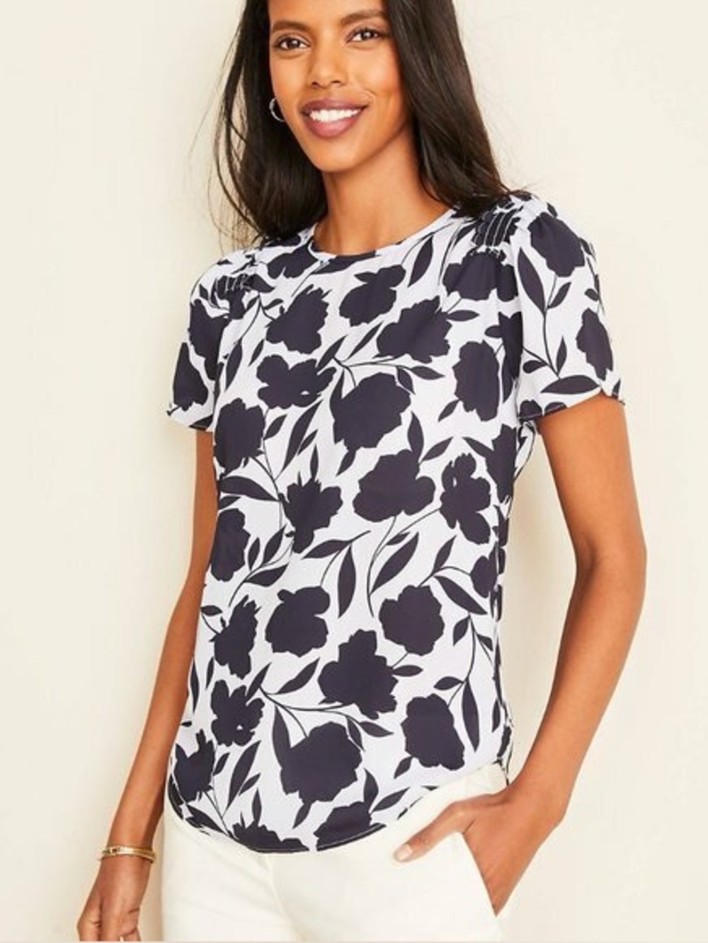 Ann Taylor Black Floral Short Sleeve Blouse